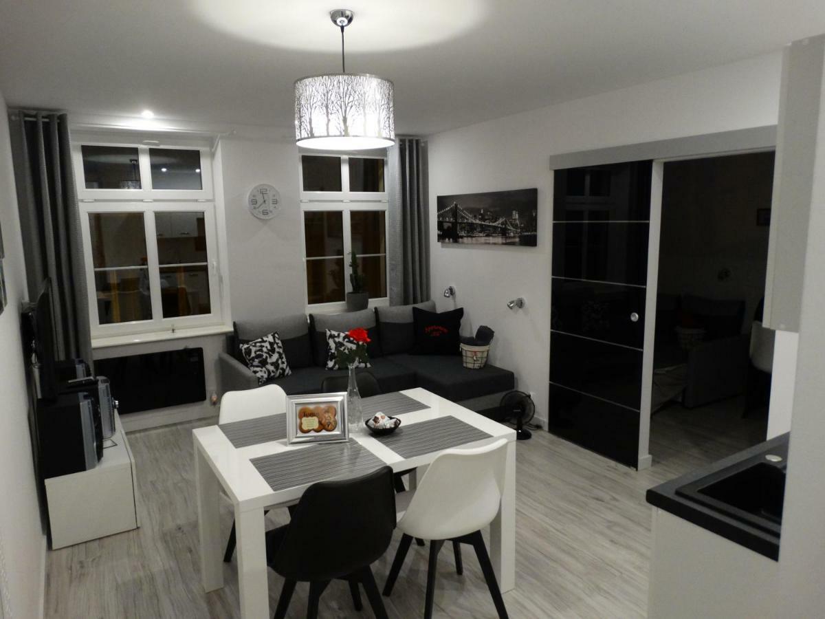 Apartament "Eli" ทอรูน ภายนอก รูปภาพ