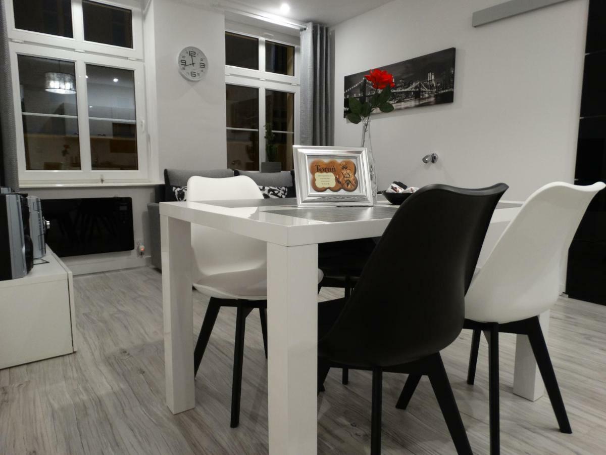 Apartament "Eli" ทอรูน ภายนอก รูปภาพ