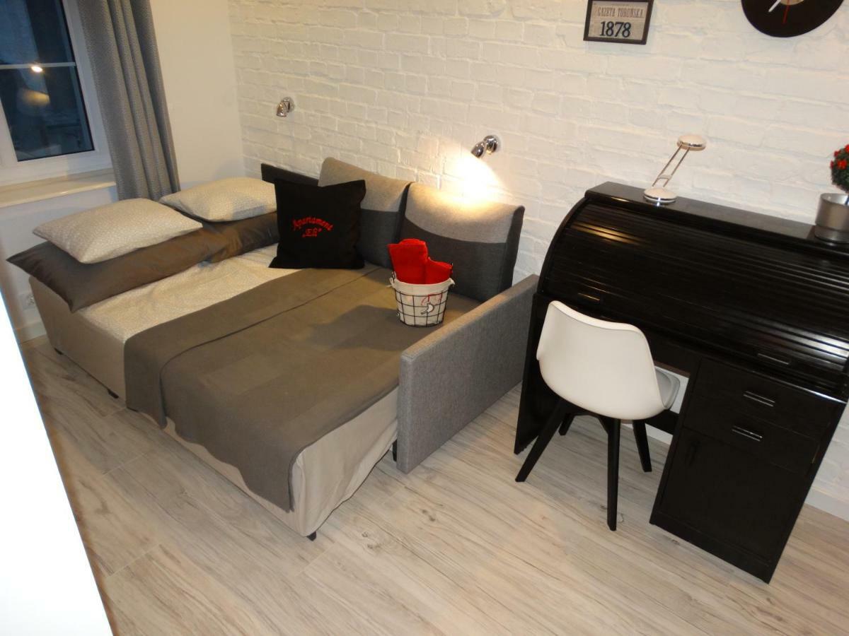 Apartament "Eli" ทอรูน ภายนอก รูปภาพ